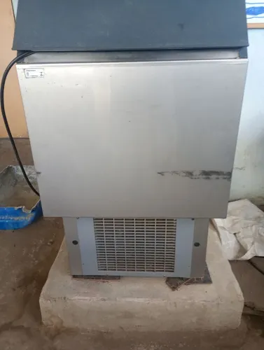 Máquina de gelo 6,500