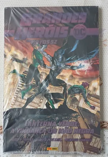Grandes Heróis DC Novos 52: Lanterna Verde n° 8 e 16 Ed. Panini