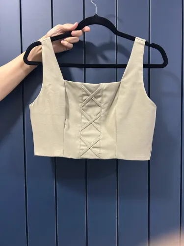 Cropped D?metal