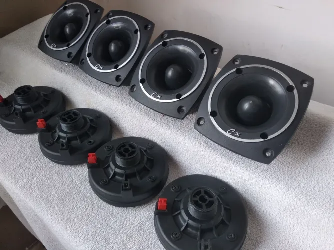 Kit Som 8? Peças O teversound/Detoner - 4 Drivers + 4 Tweeters - R$250 - Vila da Penha