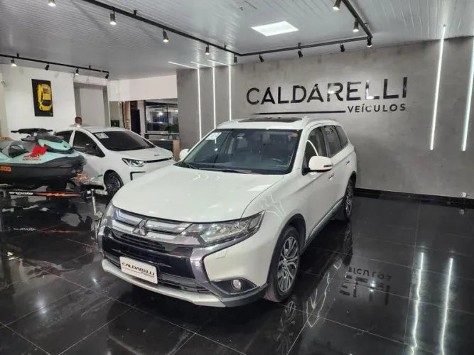 Mitsubishi Outlander 2.2 165cv Diesel Aut. 2017