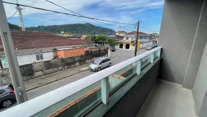 Sobrado para venda tem 103 metros quadrados com 2 quartos em Santa Maria - Santos - SP