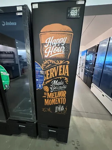 Cervejeira porta sólida 230L slim imbera