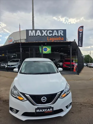 Nissan Sentra SV 2.0 16V CVT (flex) 2018