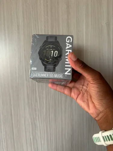 GARMIN 165 MUSIC PRETO NOVO LACRADO