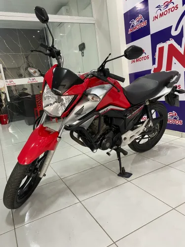 Titan 160