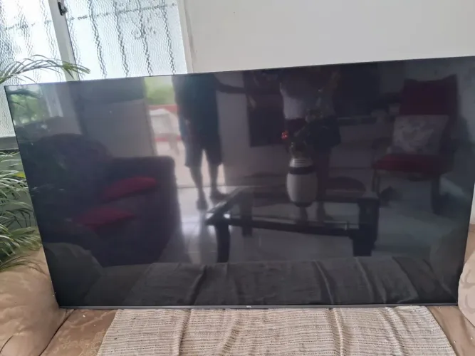 SmartTV TCL 60'' Display com defeito 