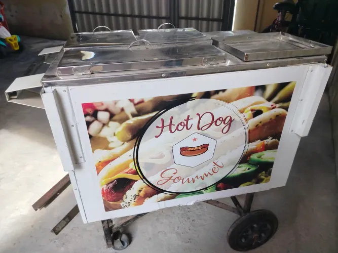 Carrinho de cachorro quente 