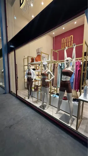 VENDE-SE 3 MANEQUINS FITNESS