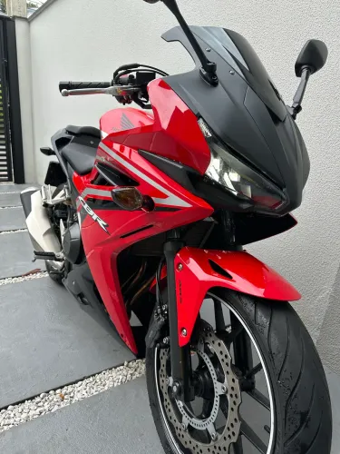 CBR 500r impecável baixa Km