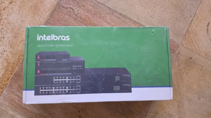Switch Intelbras S1124g 24 Portas Gigabit 10/100/1000 Rack 19