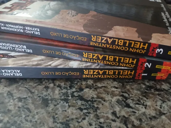 HELLBLAZER EDIÇÃO DE LUXO