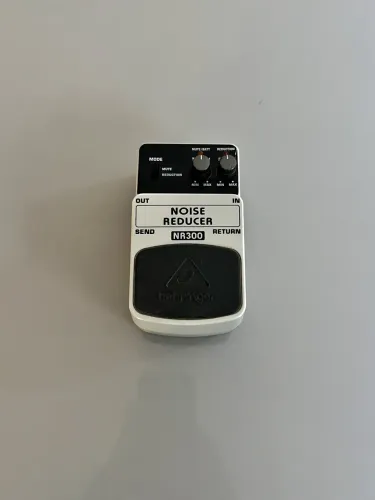Pedal Noise Reducer NR300 Behringer