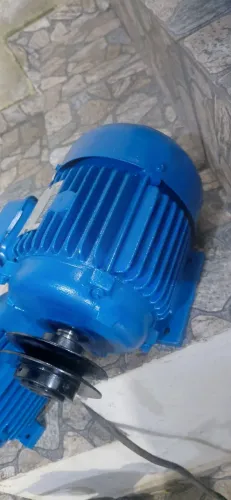 Motor trifásico 3cv 3480rpm funcionando perfeitamente