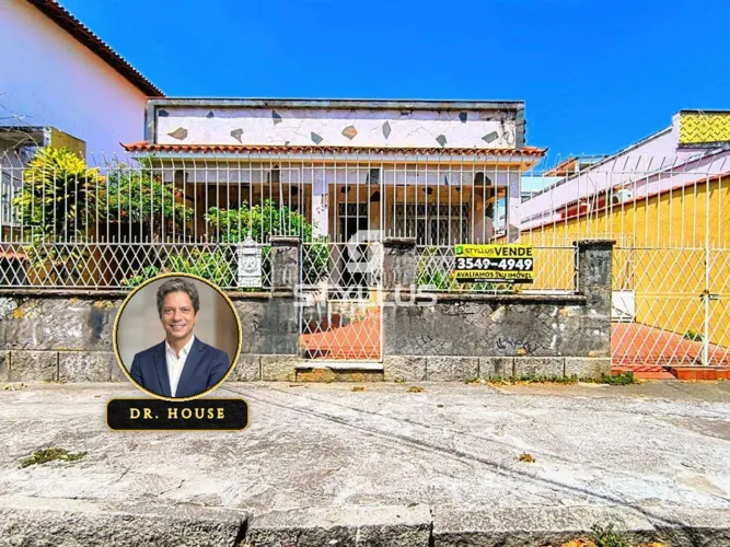Casa Linear Vintage com Amplo Quintal e Edícula na Piedade! M82J