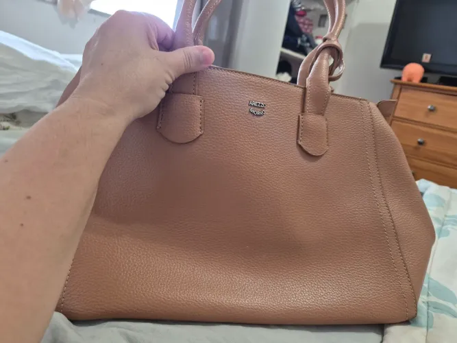 Bolsa Arezzo Nova
