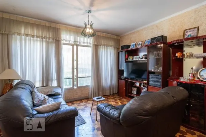 Casa à Venda - Água Fria, 3 Quartos, 178 m2