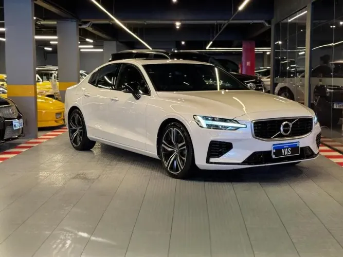 Volvo S60 T-8 R-design 2.0 407cv 4P Híbrido 2020