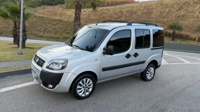 Fiat Doblo Essence 1.8 Flex 16V 5P 2021