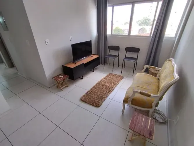 Apt mobiliado na zona leste com 2 quartos na rua do Fuastino