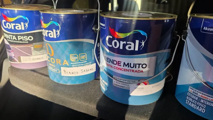 Latas de tinta CORAL NOVA