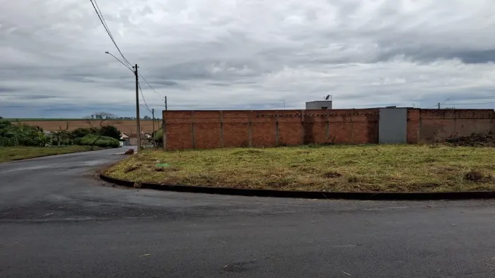 Terreno jardim Veneza Batatais SP