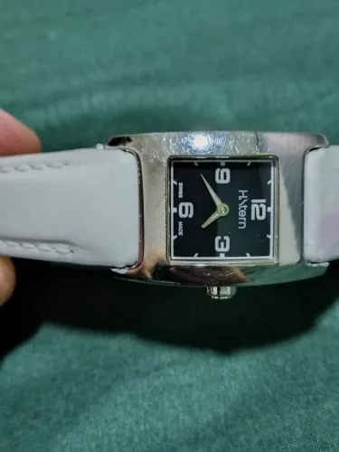 LINDO RELÓGIO H STERN! SUÍÇO! SAFIRA
