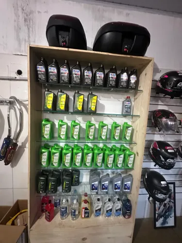 Vendo moto peças e oficina completa