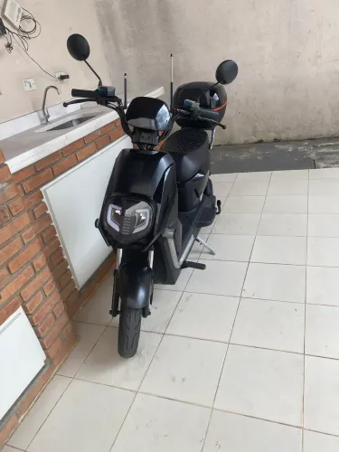 Scooter elétrica Naktor
