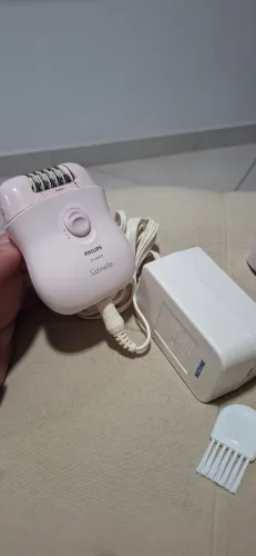 Satinelle desapegando 