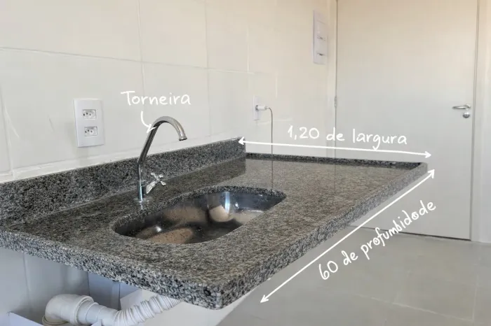 PIA DE GRANITO CINZA CORUMBÁ + CUBA DE INOX EMBUTIDA + TORNEIRA INOX