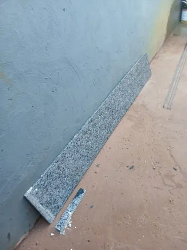 Pedra de mármore 2 de comprimento por 30 cm de largura