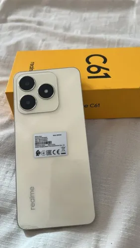 Realme c61 semi novo 256GB