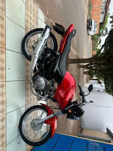 Vende-se Factor/YBR 125 2011