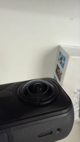 Insta 360 x5