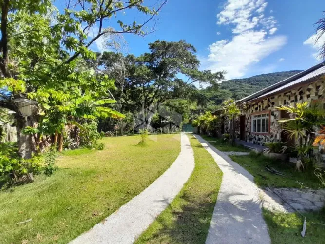 Casa em Condomínio 70M² - para Alugar