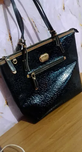 Bolsa Victor Hugo original vendo ou troco