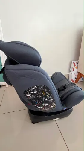 Cadeirinha de bebê para carro