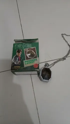Horcrux colar Harry potter