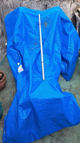 Vendo equipamento para musculação com barra, capa e alteres.