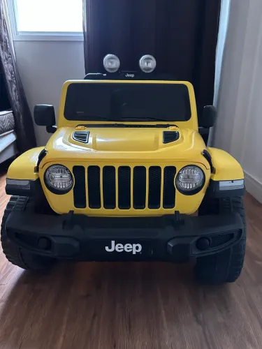 Carro elétrico infantil Jipe Bandeirantes