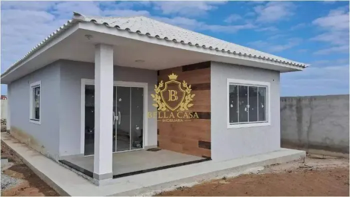 Casa de 2 quartos à venda em condomínio fechado Fazendinha, Araruama/RJ