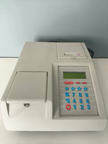 Analisador bioquímico BIOPLUS 200