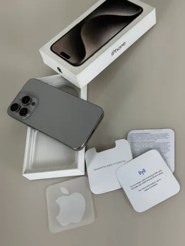 iPhone 15 pro - única dona - impecável
