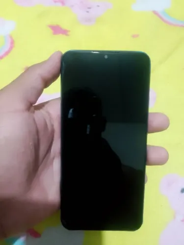 Vendo esse celular Redmi...