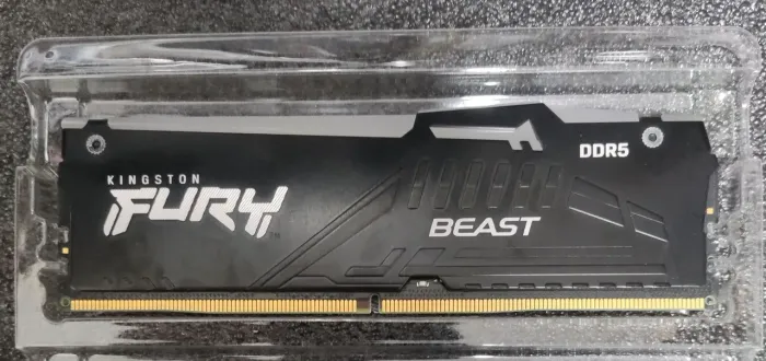 Memória RAM Kingston FURY Beast RGB 16GB DDR5 6000MHz CL40 (Usado Excelente Estado)