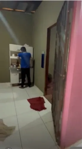 casa no Alvorada a 100 metros do super Gavião