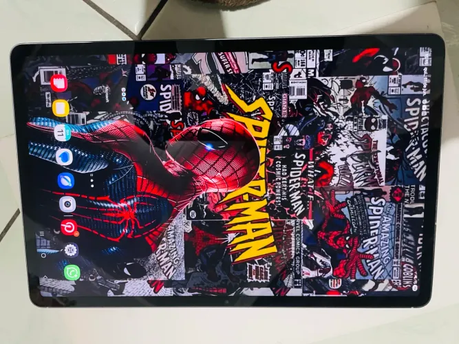 ? Samsung Galaxy Tab S10 FE+ - Semi Novo ?