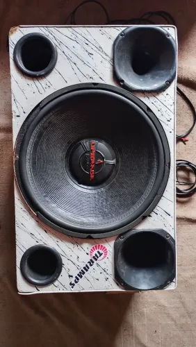 Caixa trio