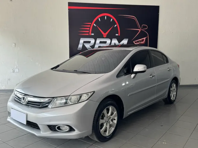 Honda Civic Sedan EXS 1.8/1.8 Flex 16V Aut. 4P 2013